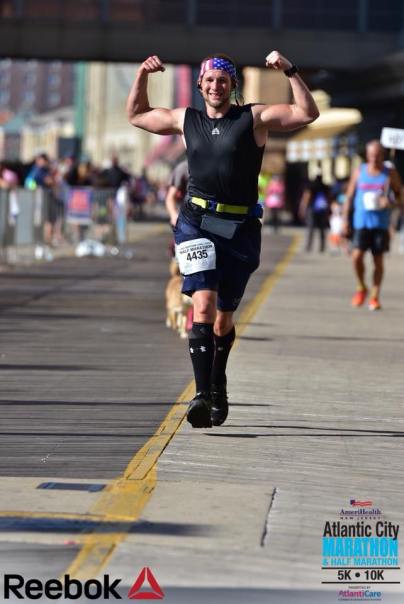Ken McCullough running in the Atlantic City Marathon